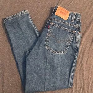 LEVIS vintage high waist- medium wash